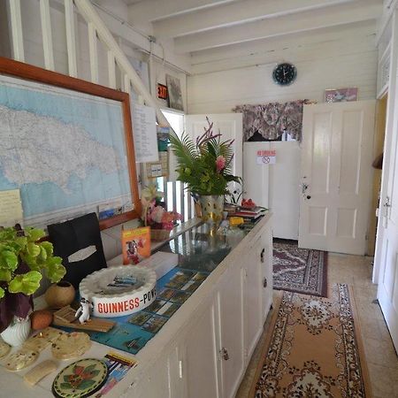 Holiday Home - Guest House Port Antonio Eksteriør bilde