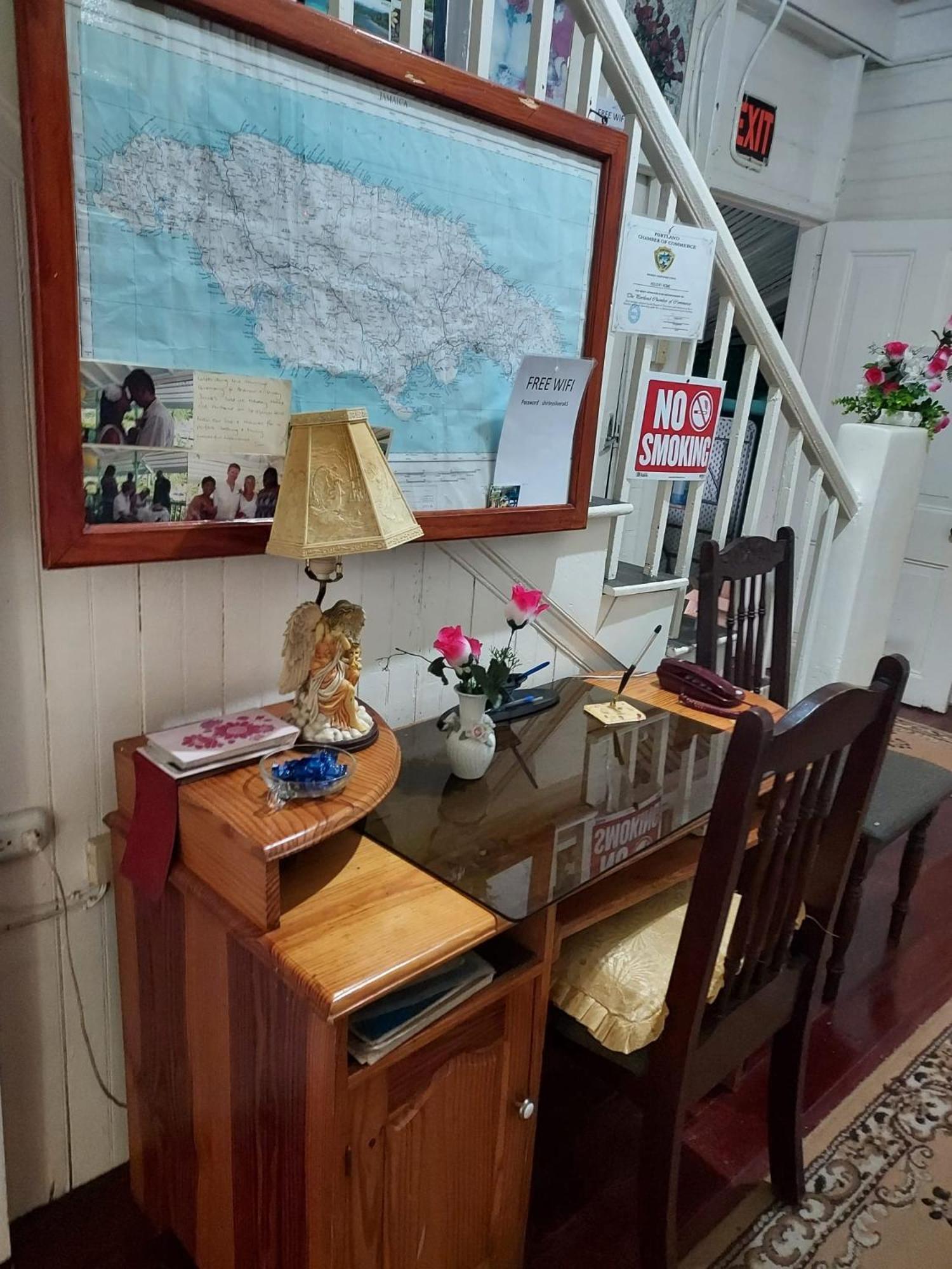 Holiday Home - Guest House Port Antonio Eksteriør bilde